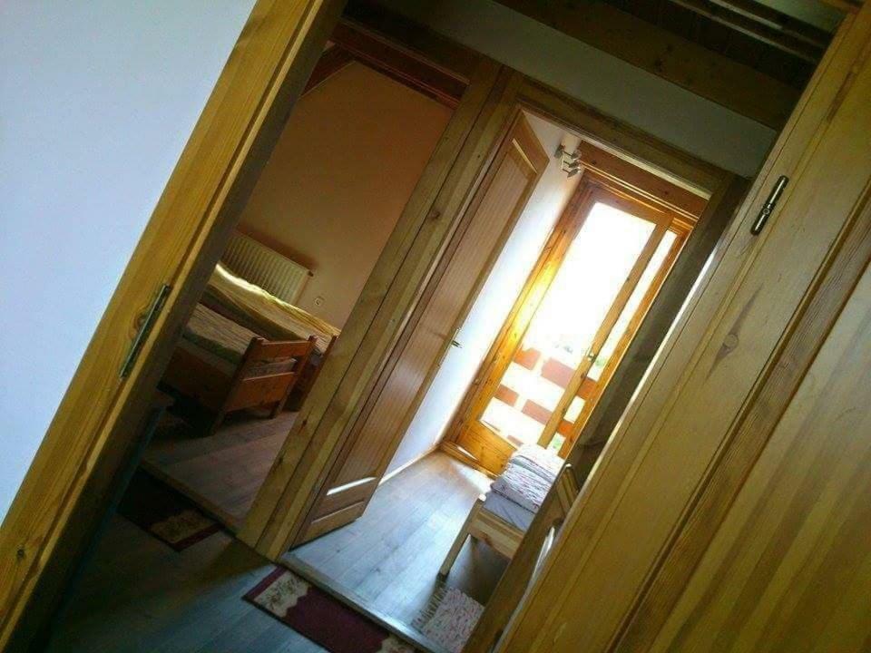 Gitta Nyaralohaz Villa Gyomaendrőd Buitenkant foto