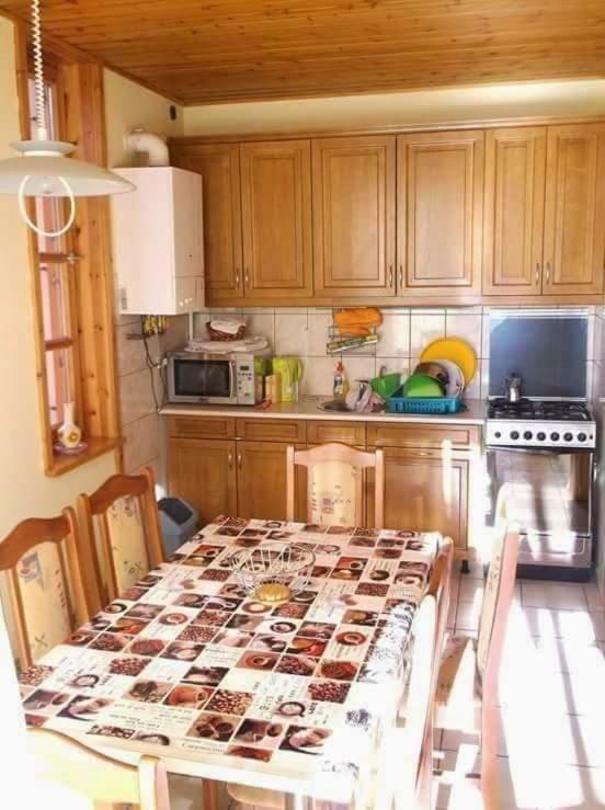 Gitta Nyaralohaz Villa Gyomaendrőd Buitenkant foto